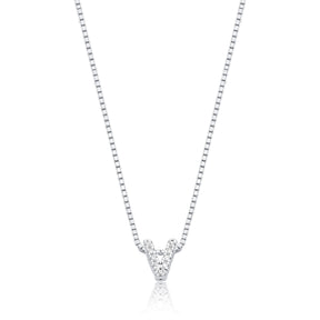 Collar de plata con letra inicial, adornado con circonitas, 45cm.