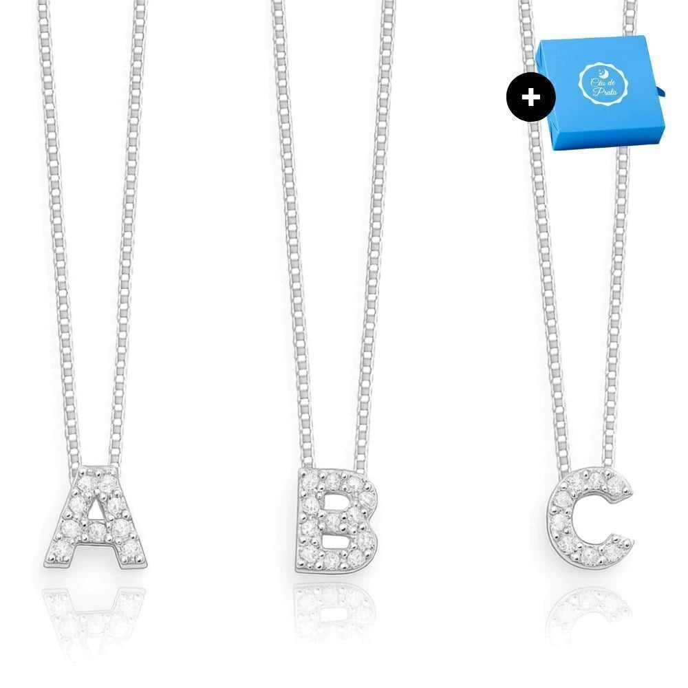 Collar de plata con letra inicial, adornado con circonitas, 45cm.